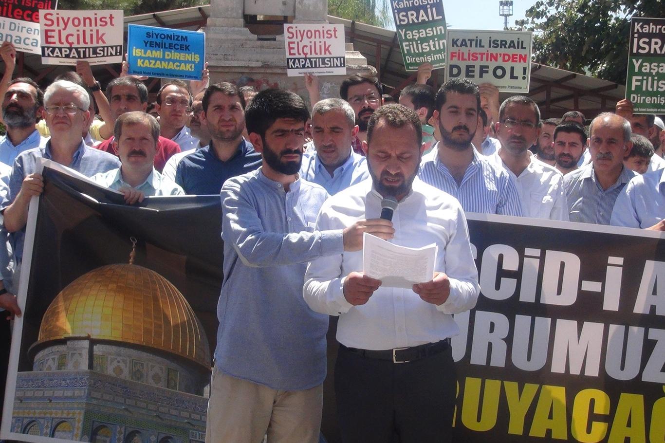 "İsrail sadece Müslümanlar için değil insanlığa beladır" "İsrail sadece Müslümanlar için değil insanlığa beladır"
